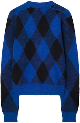 博柏利 蓝色菱格拼色长袖毛衣 80777541 Lookbook 博柏利 蓝色菱格拼色长袖毛衣 80777541