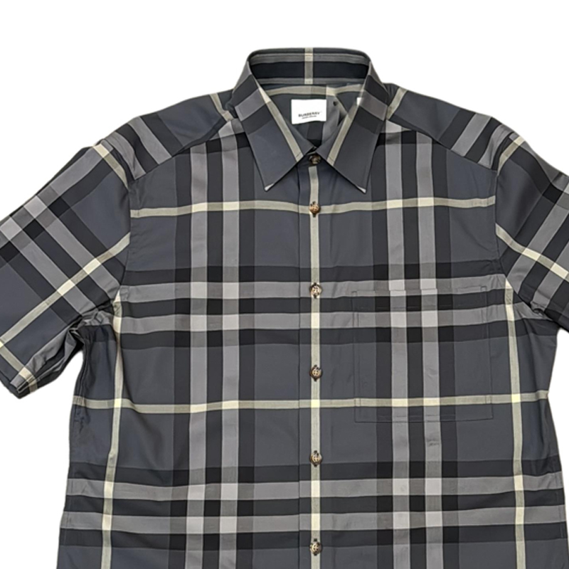Lookbook 버버리 블루 체크 반소매 버튼업 셔츠. 80842931