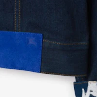 Purchase Burberry 藍色丹寧外套,標誌領設計與單排扣版型。 80807701