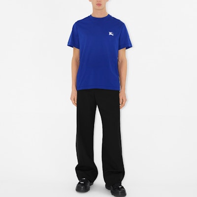 버버리 블루 슬림핏 로고 크루넥 긴팔 티셔츠 80882961 Shop 버버리 블루 슬림핏 로고 크루넥 긴팔 티셔츠 80882961