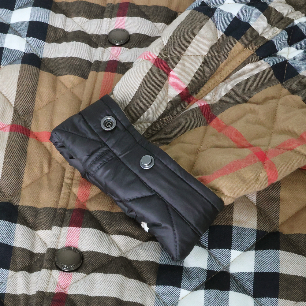 Shop Chaqueta Marrón de Algodón con Cuadros y Solapa Sencilla de Burberry. 80841871