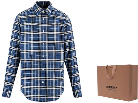 Burberry Kemeja Lengan Panjang Biru Kotak-Kotak Kancing Model Kerah. 80114001 Lookbook Burberry Kemeja Lengan Panjang Biru Kotak-Kotak Kancing Model Kerah. 80114001