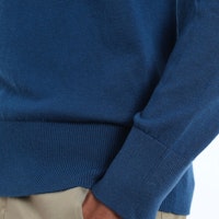 Burberry Sweater Cashmere Check Crewneck Warna Teal Gelap. 40228221 Purchase Burberry Sweater Cashmere Check Crewneck Warna Teal Gelap. 40228221