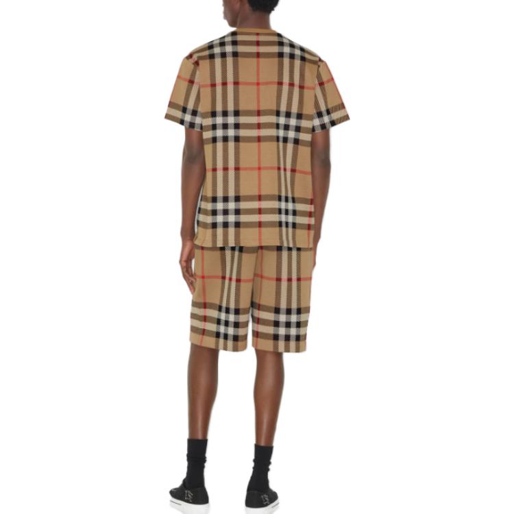 Purchase Burberry  Check Print Elastic Waist Casual Shorts Khaki. 80726661