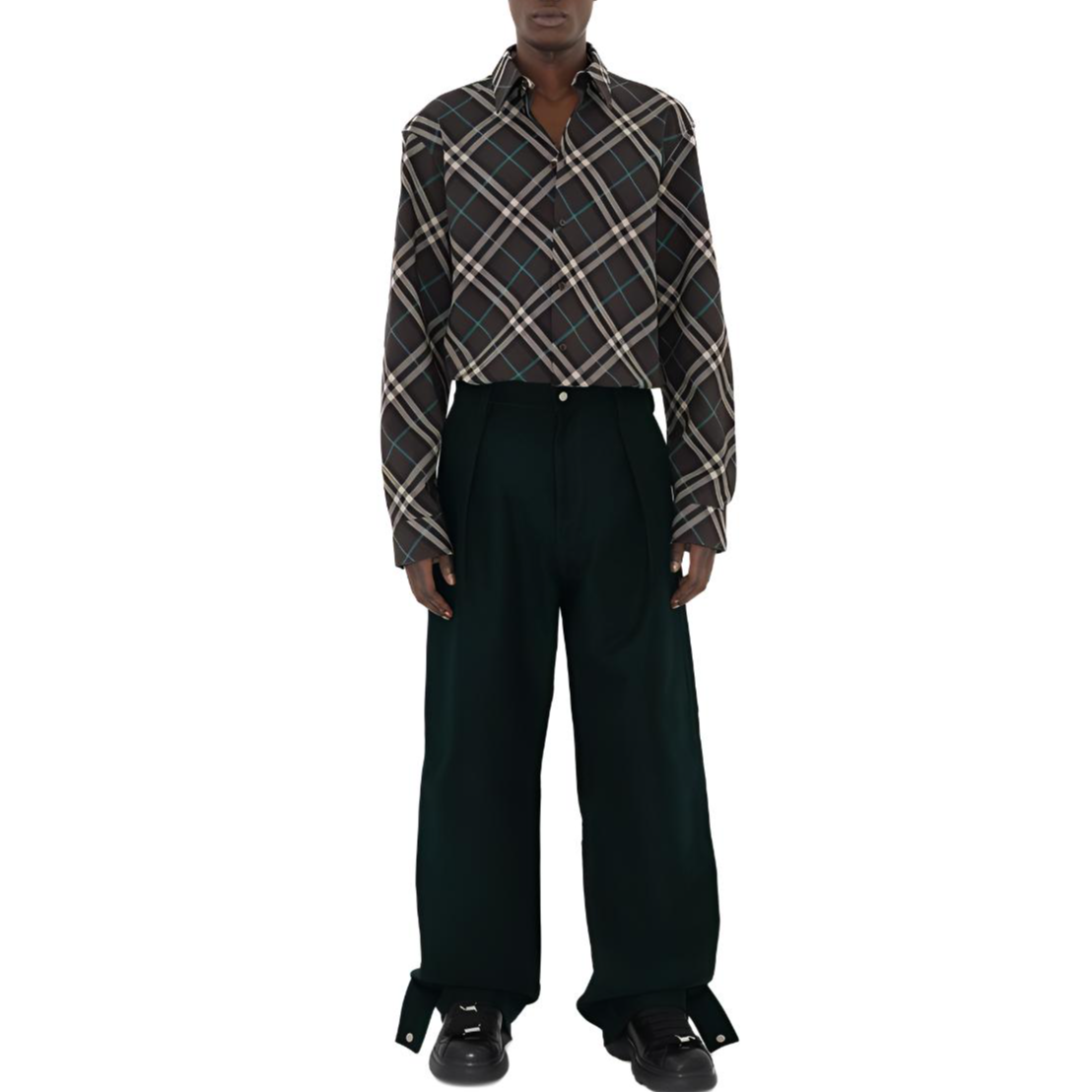 Shop Burberry 經典格紋長袖襯衫 多色款式 80933271