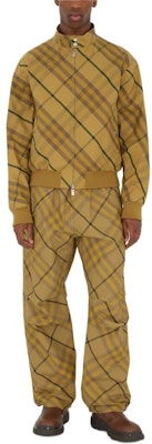 Chaqueta Burberry Cuadros Cremallera Cuello Alto SS24 Cedro Talla Oversized 80814181 Shop Chaqueta Burberry Cuadros Cremallera Cuello Alto SS24 Cedro Talla Oversized 80814181