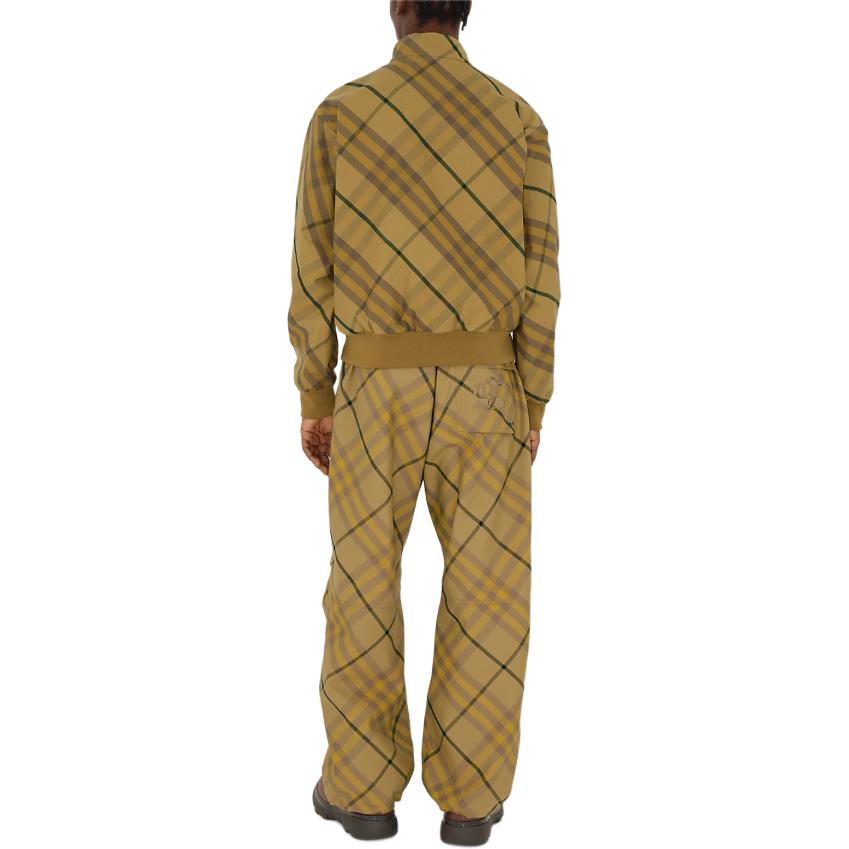 Purchase Chaqueta Burberry Cuadros Cremallera Cuello Alto SS24 Cedro Talla Oversized 80814181