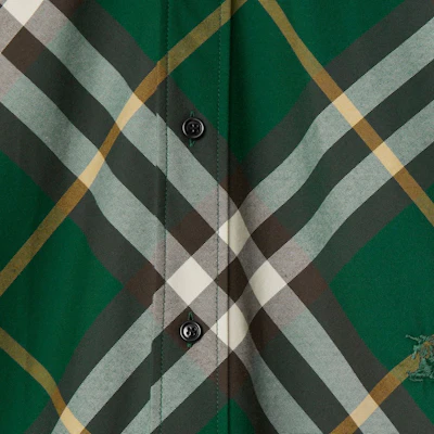 Camisa de manga larga Burberry a cuadros y de un solo botón. 80828861 Sizing Camisa de manga larga Burberry a cuadros y de un solo botón. 80828861