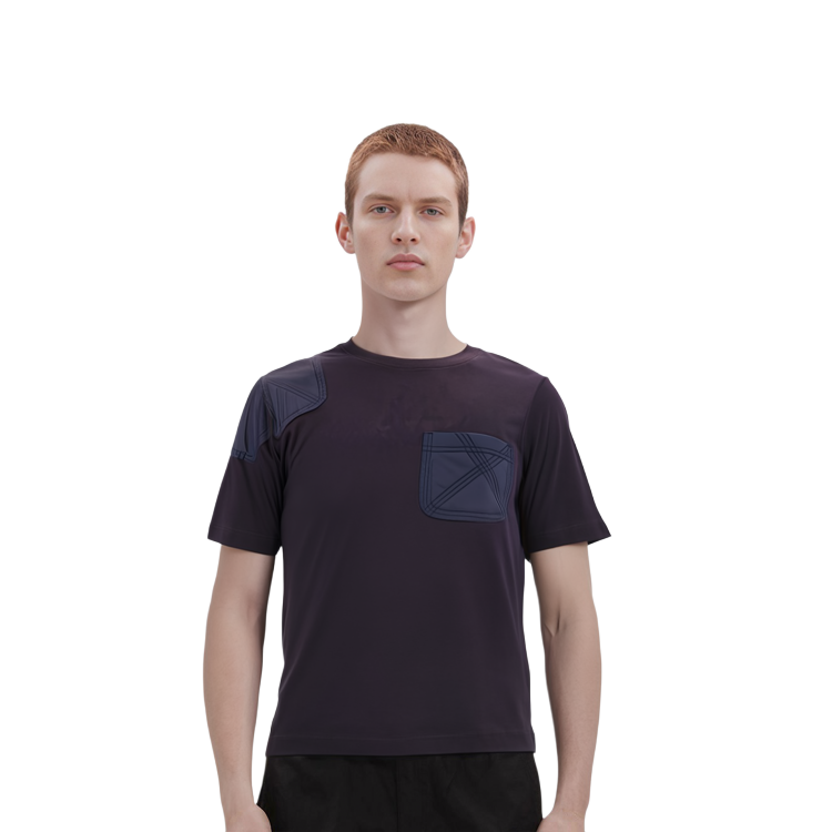 Burberry  Colorblock Stitch Detail Crewneck T-Shirt in Dark Purple. 80777441 圖 5