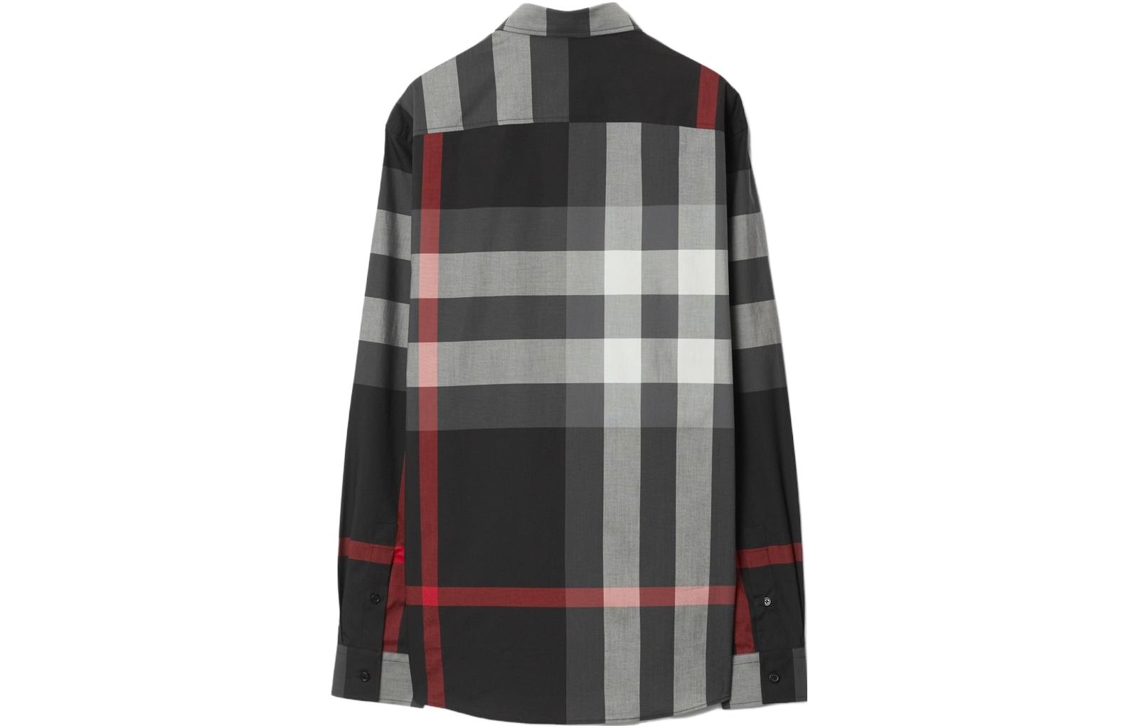 Lookbook Burberry Baju Kotton Butang Corak Check Charcoal Lengan Panjang. 80757841