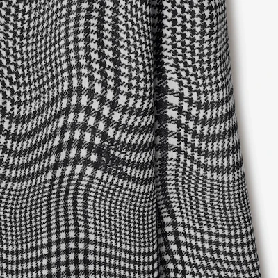 Burberry Curved Houndstooth Loose-Fit Button-Up Shirt Black/White 80821911 Sizing Burberry Curved Houndstooth Loose-Fit Button-Up Shirt Black/White 80821911