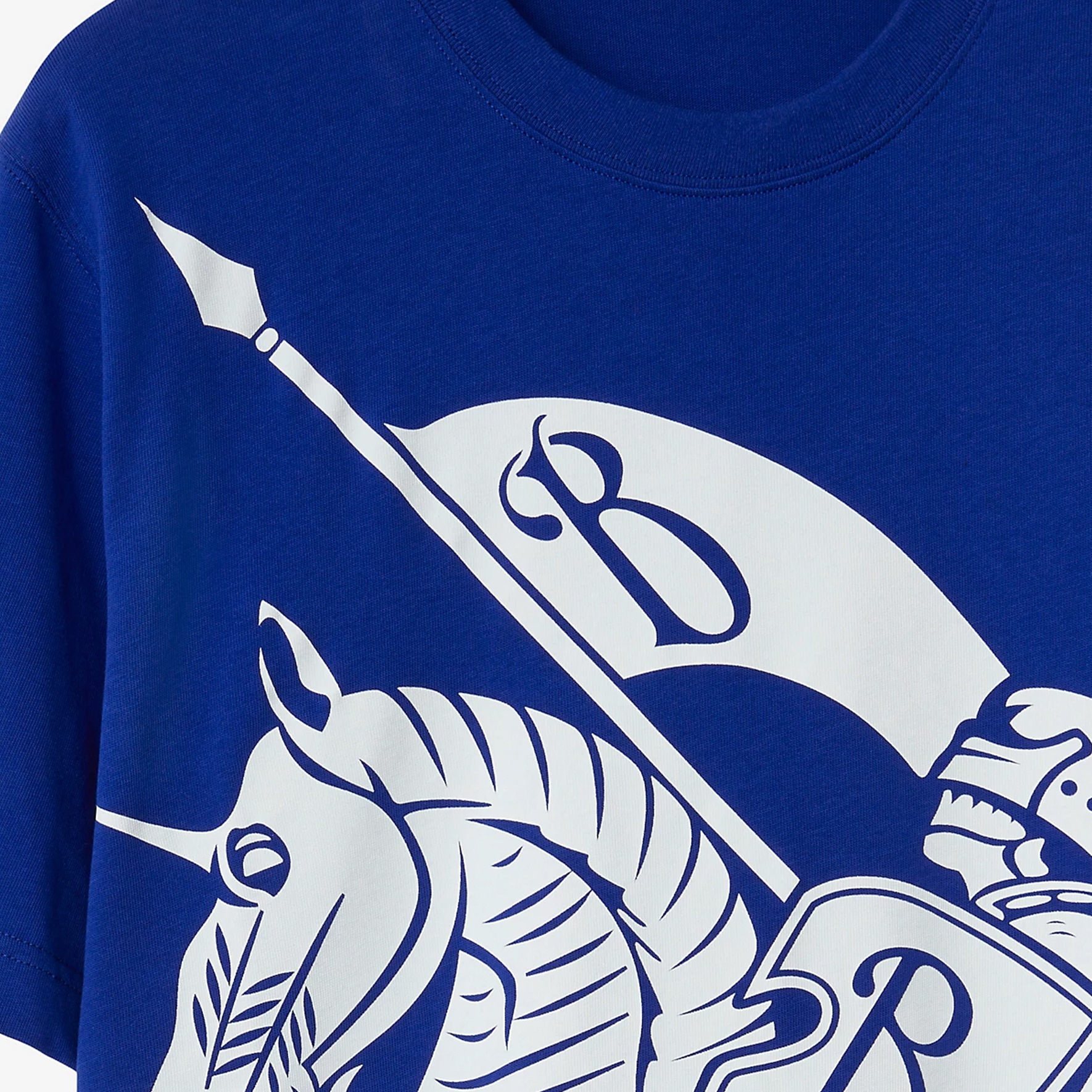 Sizing 버버리 이퀘스트리언 나이트 프린트 크루넥 티셔츠 나이트 블루. 80897431