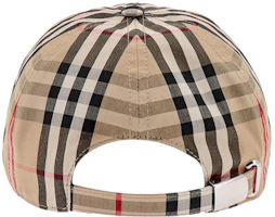 Shop Burberry 時尚棉質棒球帽 - 淺棕色 8068032A7028