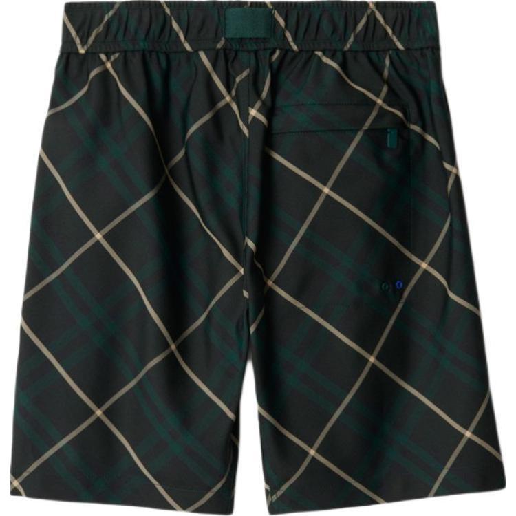 Lookbook Burberry Seluar Pendek Santai Hijau Corak Kotak dengan Poket ZIP. 80903001