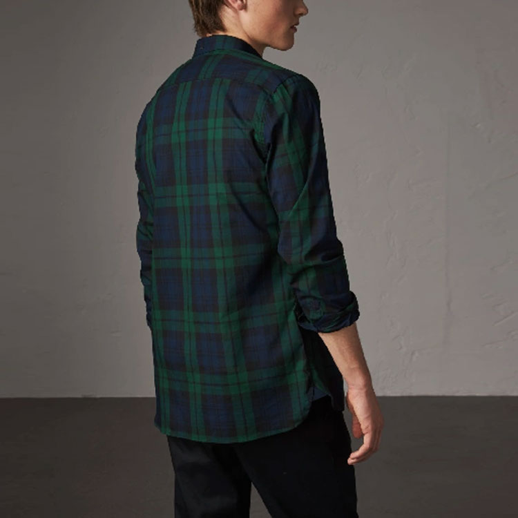 Burberry  Green Checkered Long-Sleeve Button-Up Shirt. 40618101 圖 4