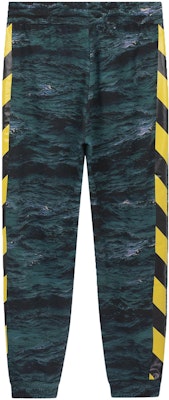 Pantalones Jogger Verdes de Mármol de Burberry con Diseño de Cinturón Mid-Waist. 8024608 Lookbook Pantalones Jogger Verdes de Mármol de Burberry con Diseño de Cinturón Mid-Waist. 8024608