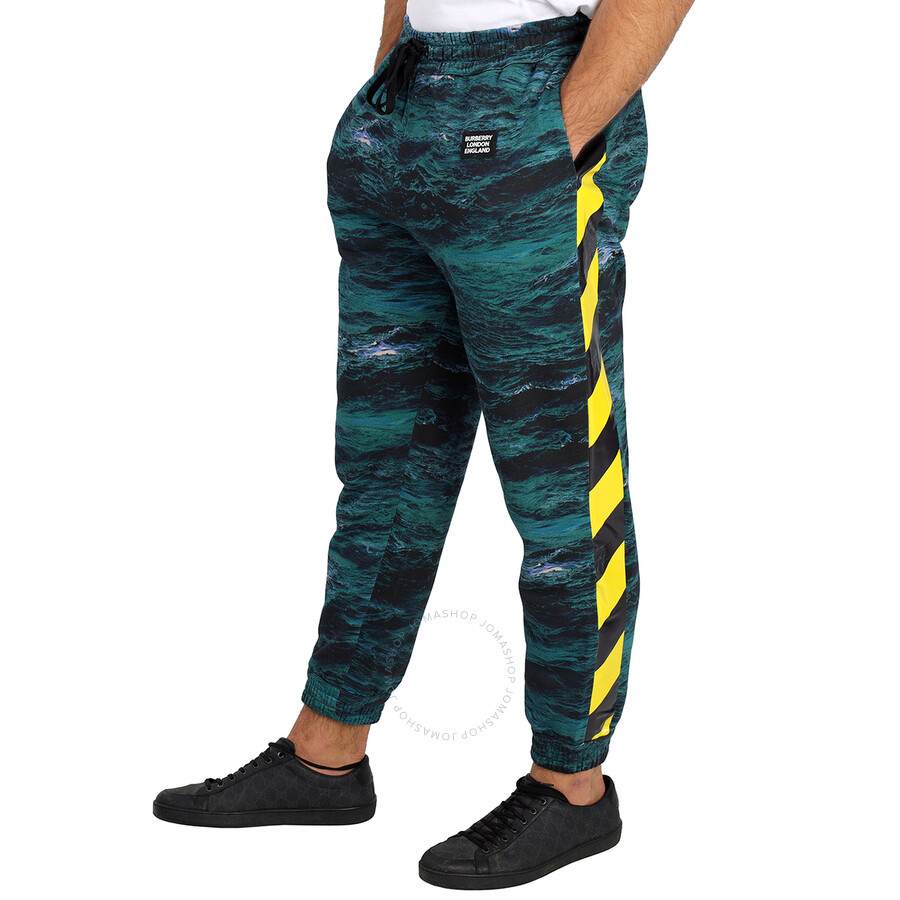 Details for Pantalones Jogger Verdes de Mármol de Burberry con Diseño de Cinturón Mid-Waist. 8024608