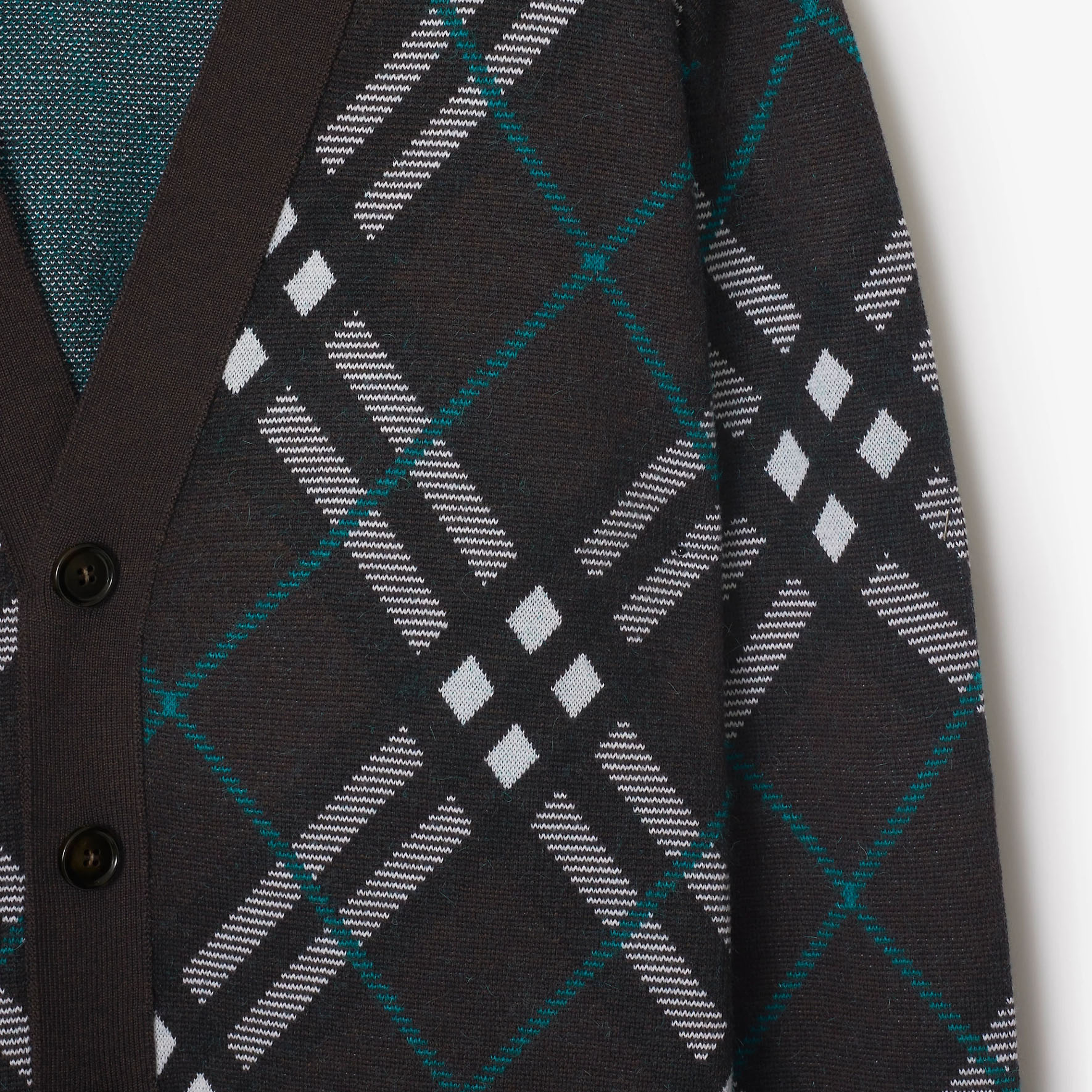 Details for Burberry Kelabu Check Jacquard Knit Sweater Lengan Panjang Loose Fit. 80934961