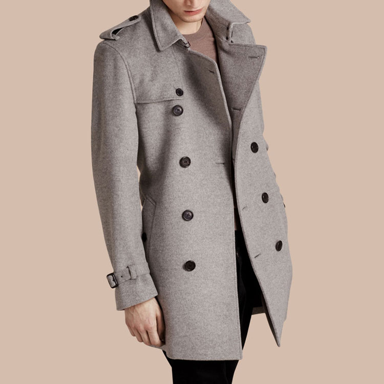 Purchase Burberry Kelabu Kensington Trench Coat Berkancing Dua dengan Tali Pinggang. 40226921