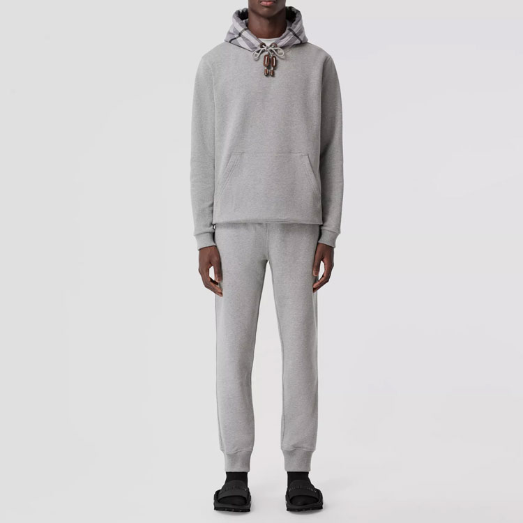 Lookbook Burberry 灰色格紋側邊口袋針織慢跑褲 80570121