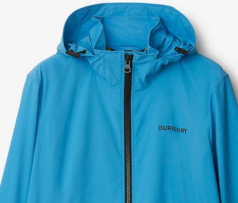 バーバリー ハイドランジアブルー ロゴプリント フーデッドジャケット. 80842271 Details for バーバリー ハイドランジアブルー ロゴプリント フーデッドジャケット. 80842271