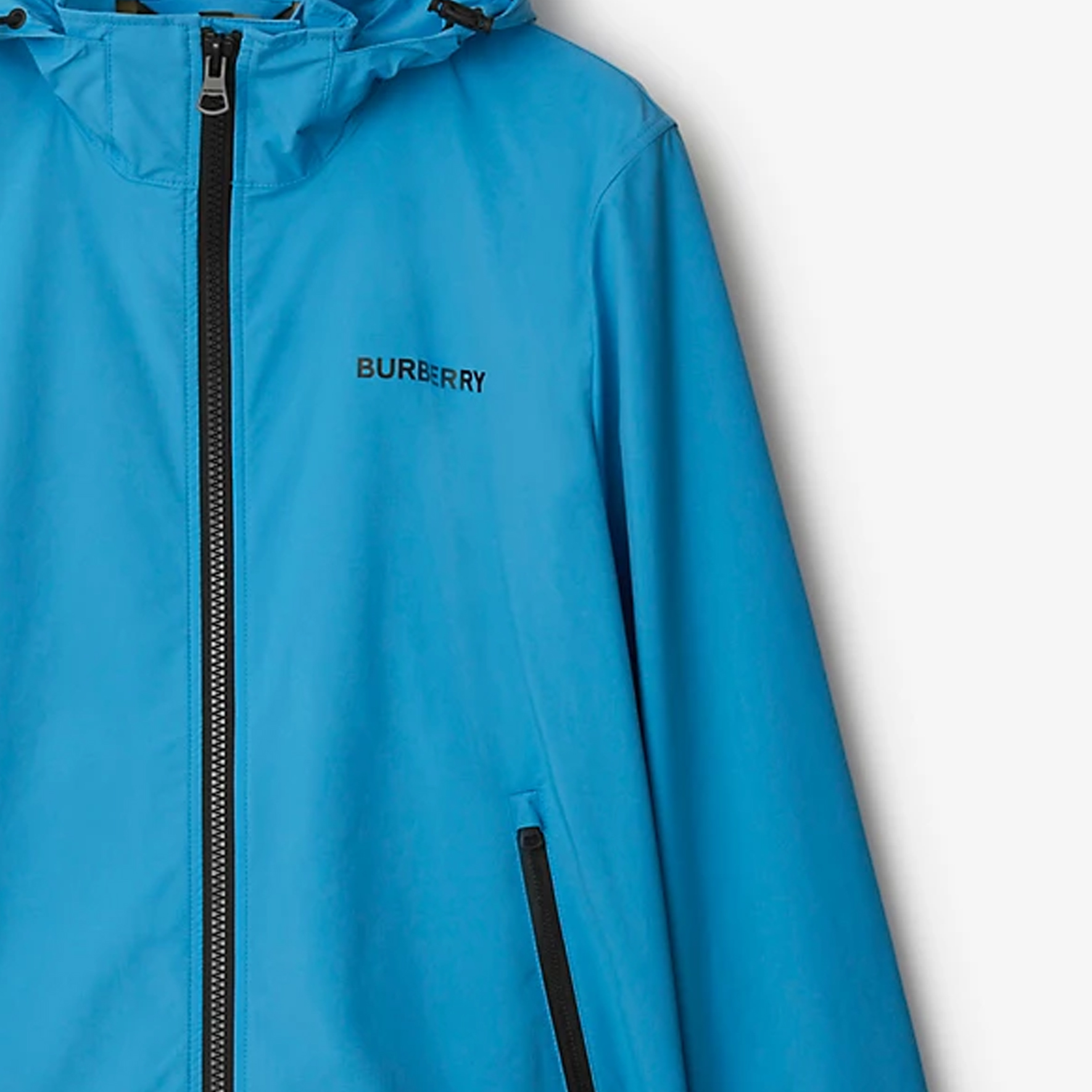 Sizing バーバリー ハイドランジアブルー ロゴプリント フーデッドジャケット. 80842271
