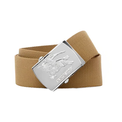 Burberry Leather Belt Casual Fashion Smooth Buckle 4cm Wide. 80629201