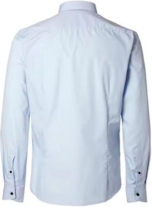 버버리 라이트 블루 포인트 칼라 롱슬리브 솔리드 컬러 셔츠. 80667661 Lookbook 버버리 라이트 블루 포인트 칼라 롱슬리브 솔리드 컬러 셔츠. 80667661