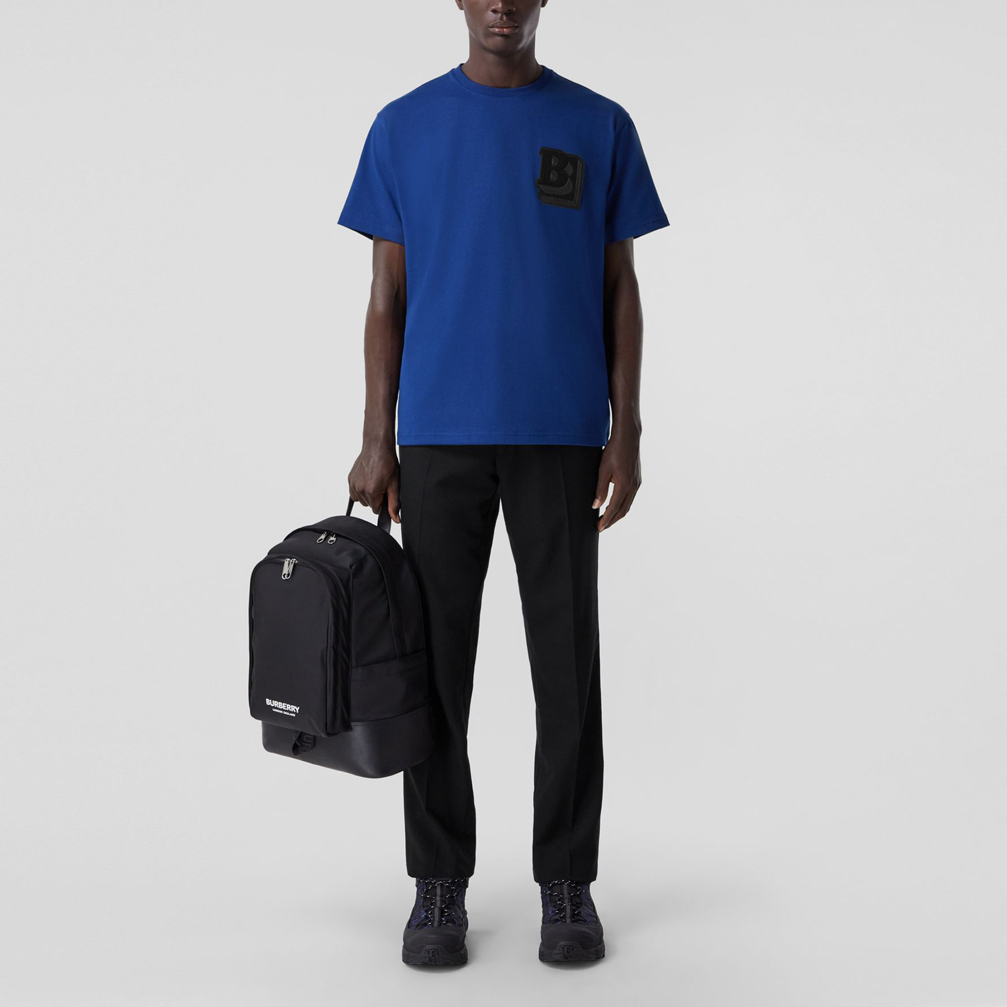 Burberry  Loose-Fit Letter Logo T-Shirt Ocean Blue. 80480151 圖 3