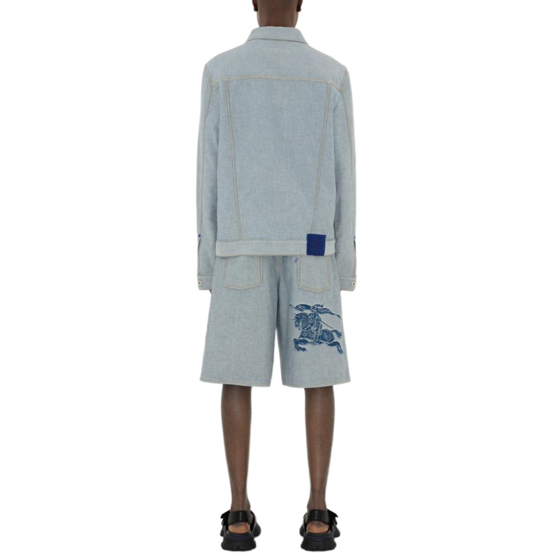 Shop Burberry Celana Pendek Denim Loose Fit Wide-Leg Logo Equestrian Biru. 80864521