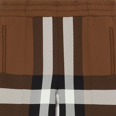 Burberry Celana Lurus Mid-Rise Motif Kotak Warna Dark Birch Brown. 80702991 Details for Burberry Celana Lurus Mid-Rise Motif Kotak Warna Dark Birch Brown. 80702991