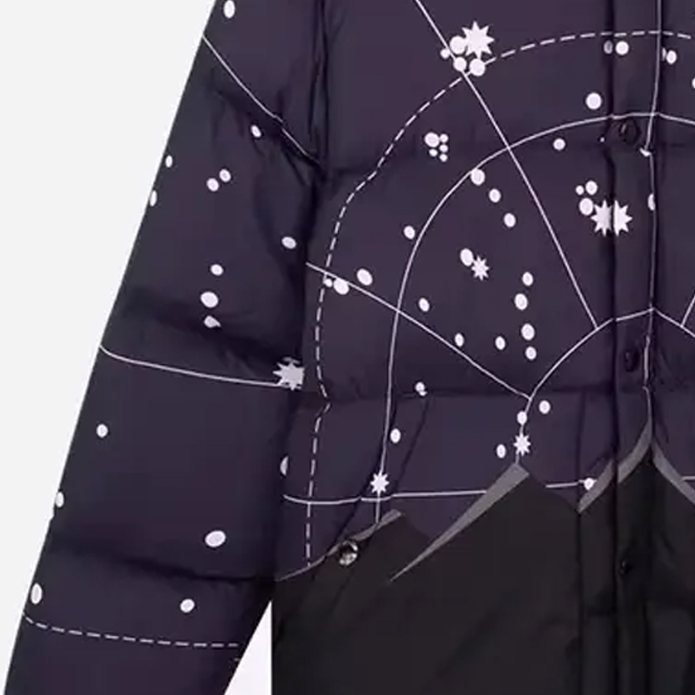 Purchase Burberry  Moon Star Print Puffer Jacket Black Blue Long Sleeve Zip-Up. 80454761