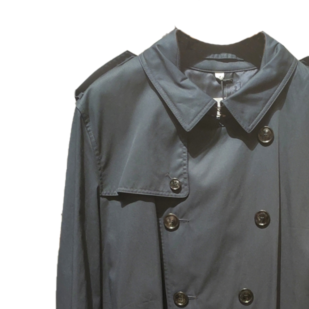 Burberry  Navy Blue Double-Breasted Trench Coat with Classic Collar. 80573081 圖 4
