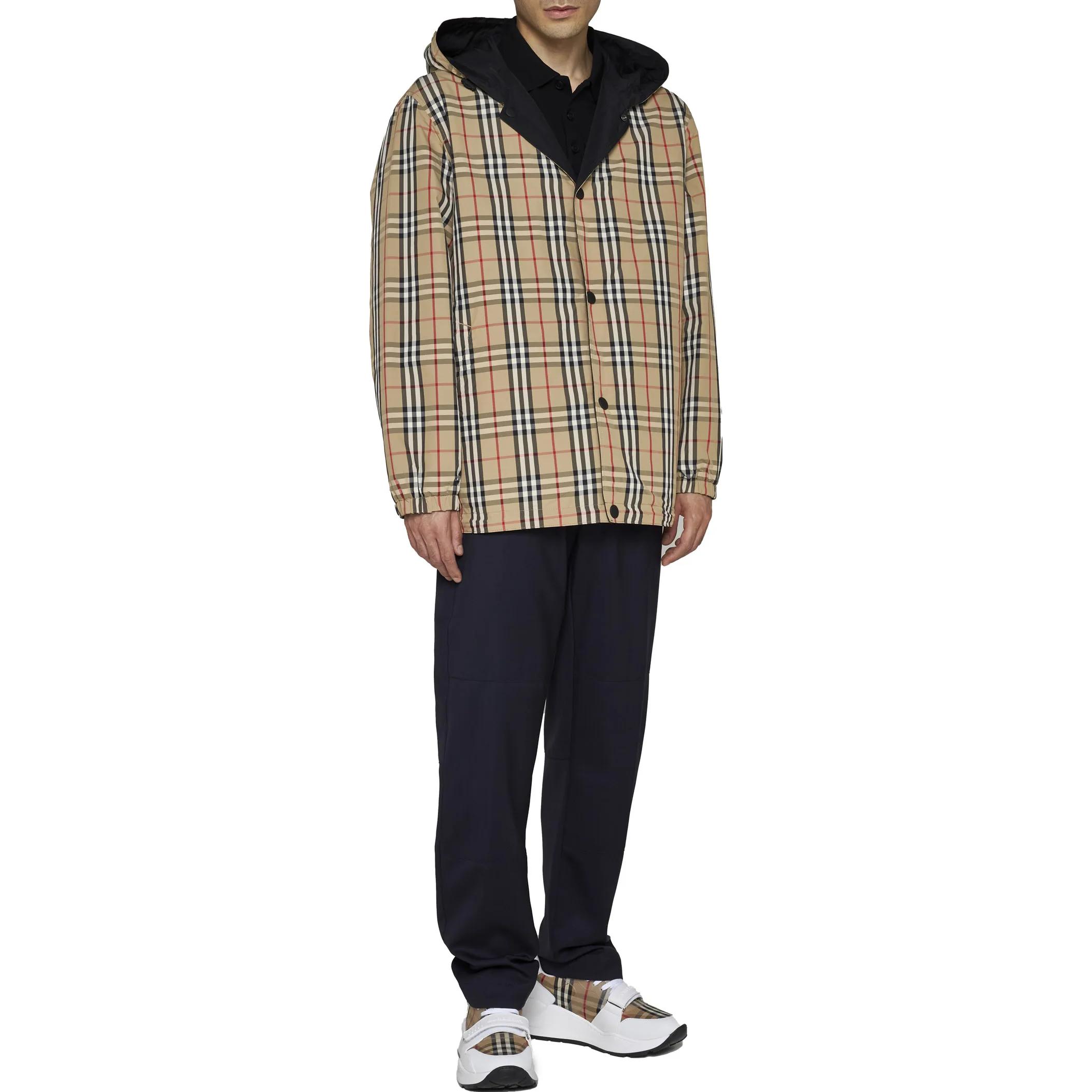 Burberry  Single-Breasted Hooded Long Sleeve Jacket Khaki Color 80746881 圖 4