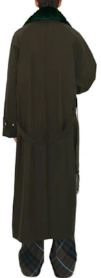 Burberry Single-Breasted Long Sleeve Coat in Otter Brown. 80787231 Purchase Burberry Single-Breasted Long Sleeve Coat in Otter Brown. 80787231