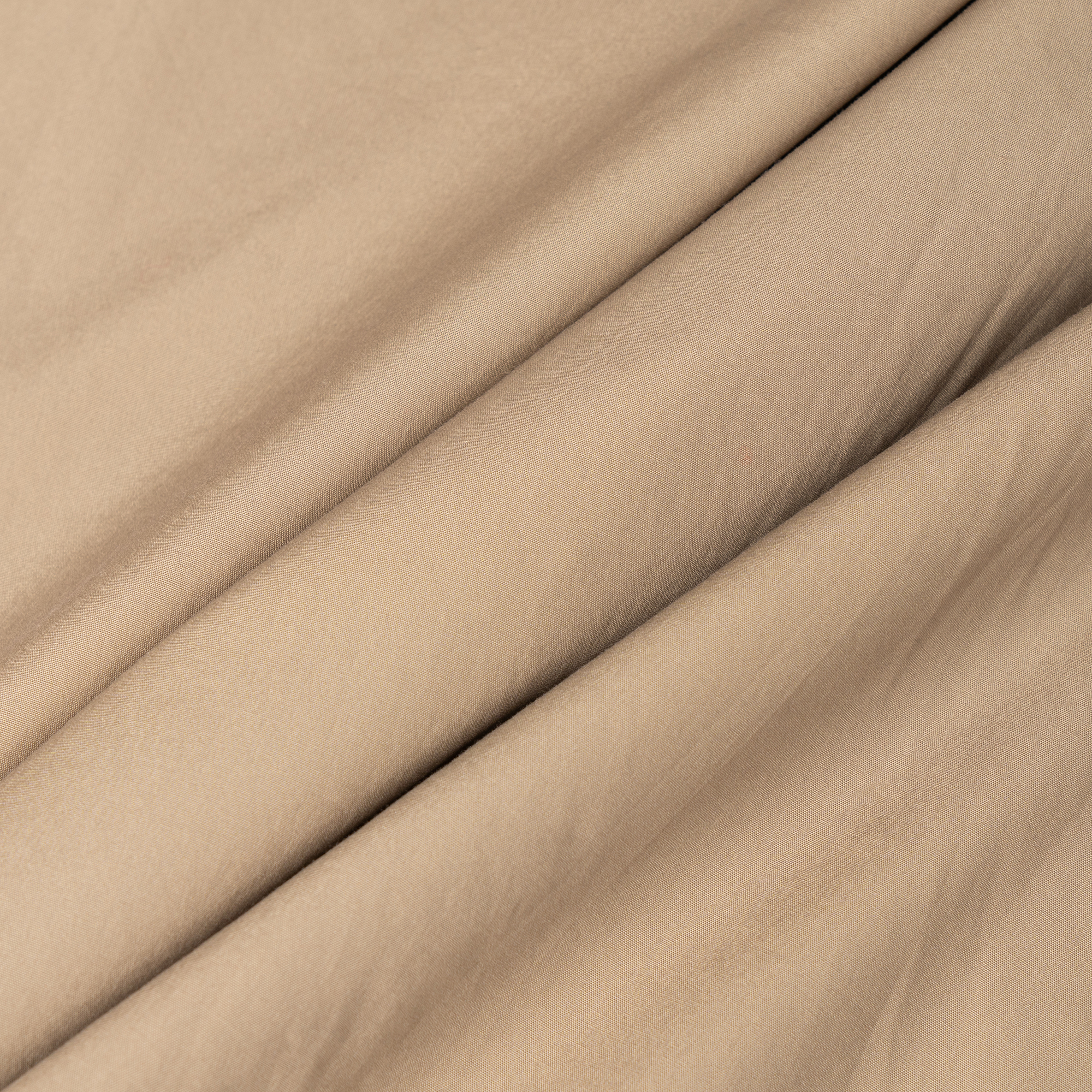 Burberry  Solid Beige Single-Breasted Long-Sleeve Shirt with Embroidered Logo 8036288 圖 9