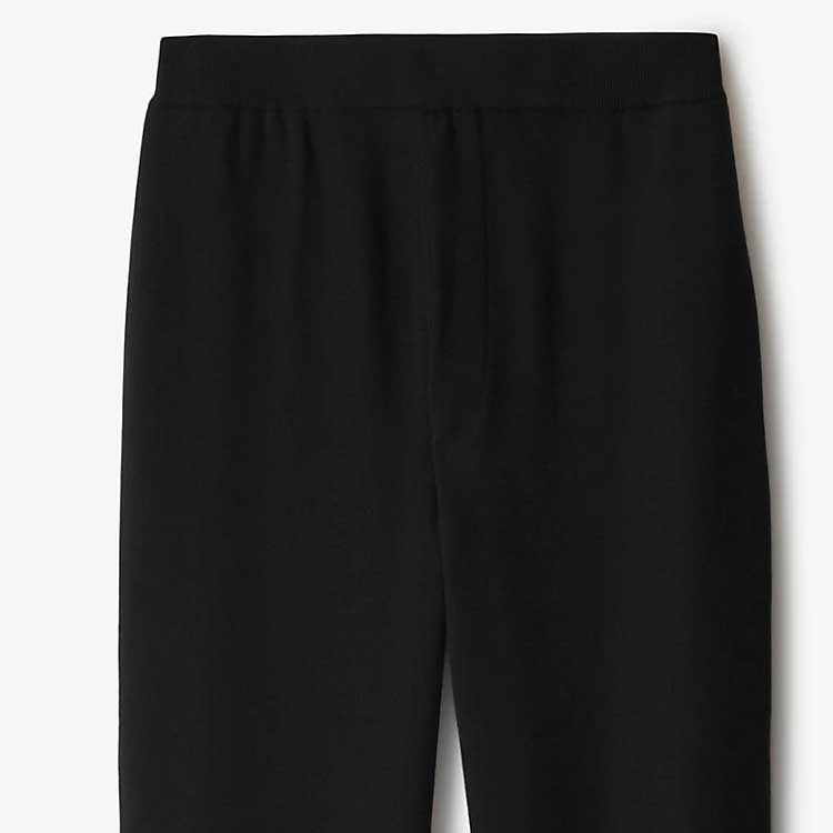Sizing Burberry Seluar Jogger Hitam Elastik Pinggang Knit. 80777601