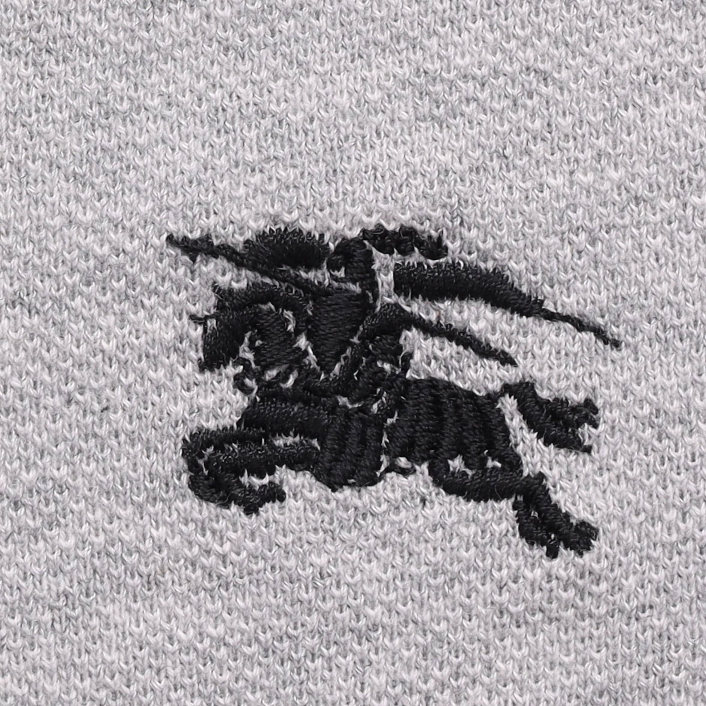 Burberry  Solid Color Embroidered Logo Short Sleeve Polo Shirt Grey 80362491 圖 6