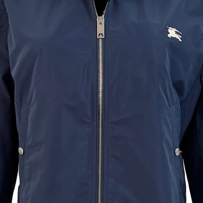 博柏利纯色刺绣标志蓝色拉链夹克 40165401 Sizing 博柏利纯色刺绣标志蓝色拉链夹克 40165401