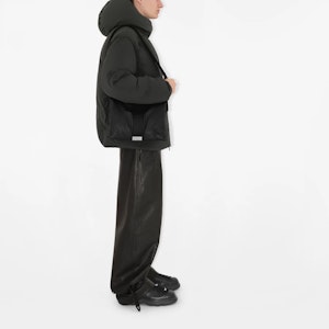 バーバリー ソリッドカラー ジッパーフード ダウンジャケット オブシディアングレー 80838181 Purchase バーバリー ソリッドカラー ジッパーフード ダウンジャケット オブシディアングレー 80838181