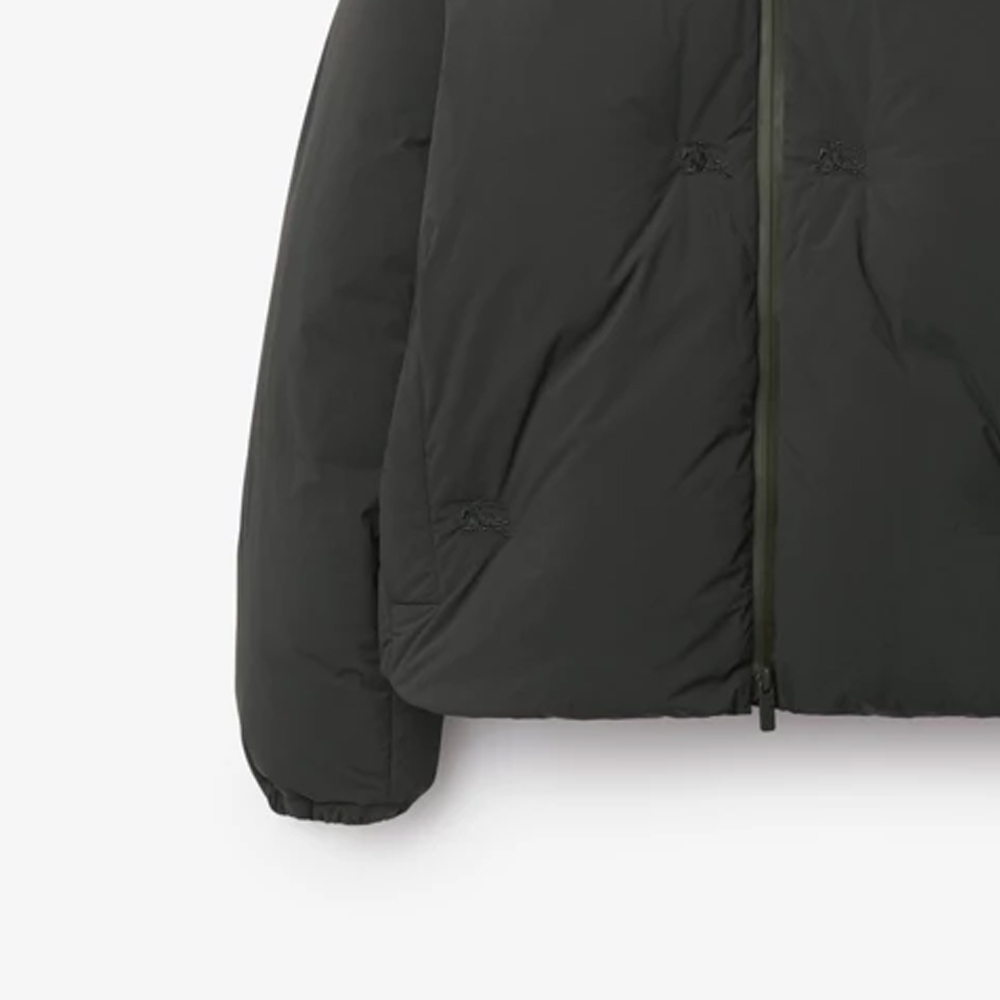 Sizing バーバリー ソリッドカラー ジッパーフード ダウンジャケット オブシディアングレー 80838181