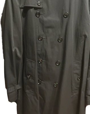 Burberry Mantel Trench Hitam Double-Breasted Solid. 80621671 Purchase Burberry Mantel Trench Hitam Double-Breasted Solid. 80621671