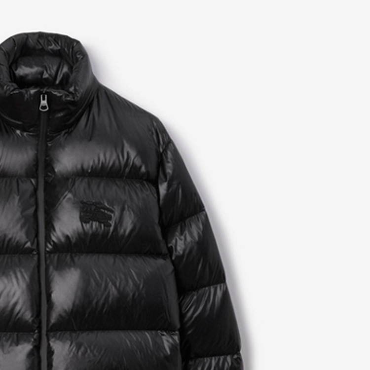 Burberry  Solid Zip-Up Stand Collar Jacket in Black. 80713711 圖 7