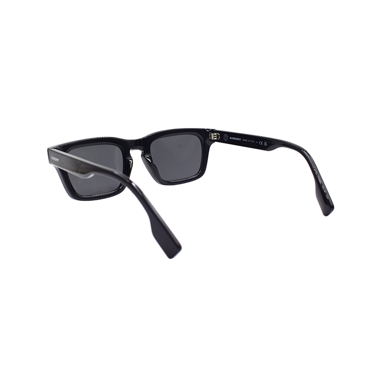 BURBERRY  Stripe Square Sunglasses in Black/Dark Gray Stylish Urban Design. B4403-F-3001/87 圖 4