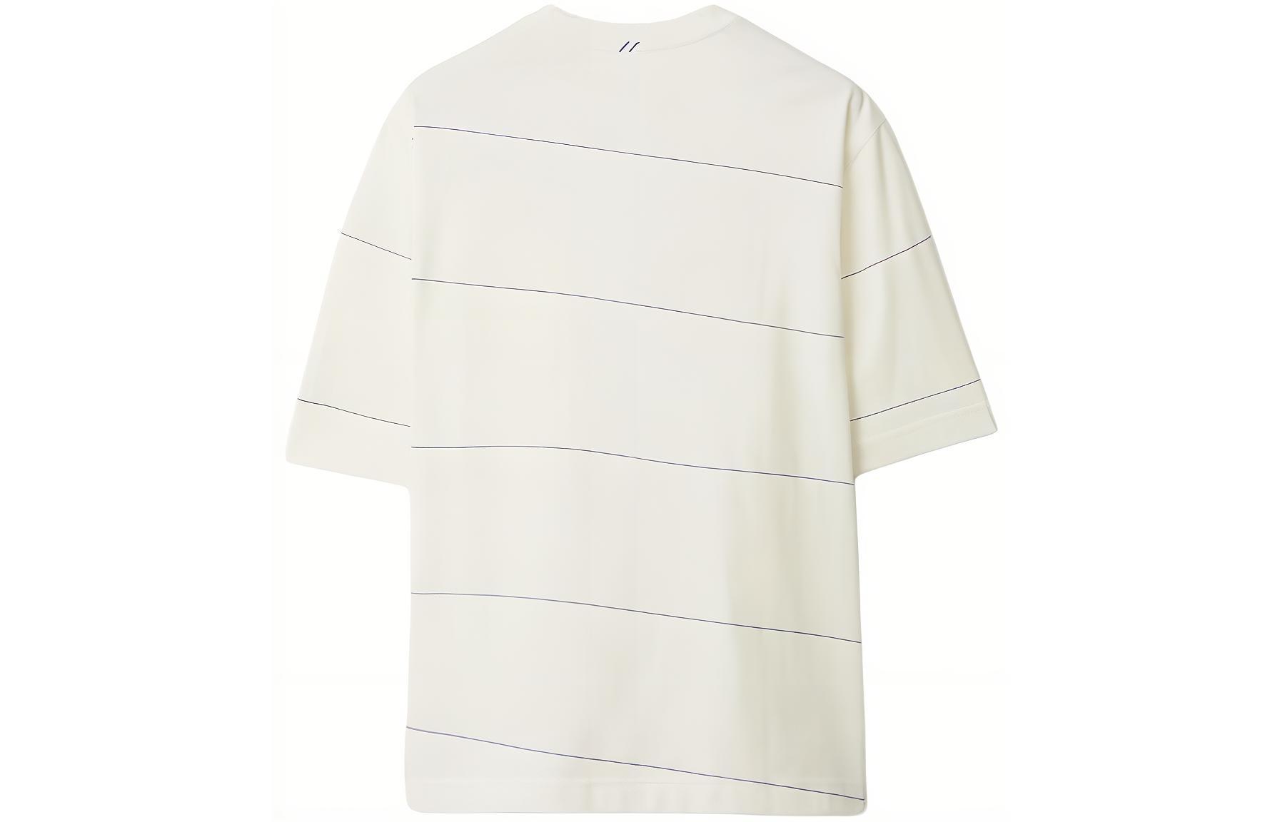 Burberry  Striped Crewneck T-Shirt with Badge Print in Rainy Color. 80836121 圖 3