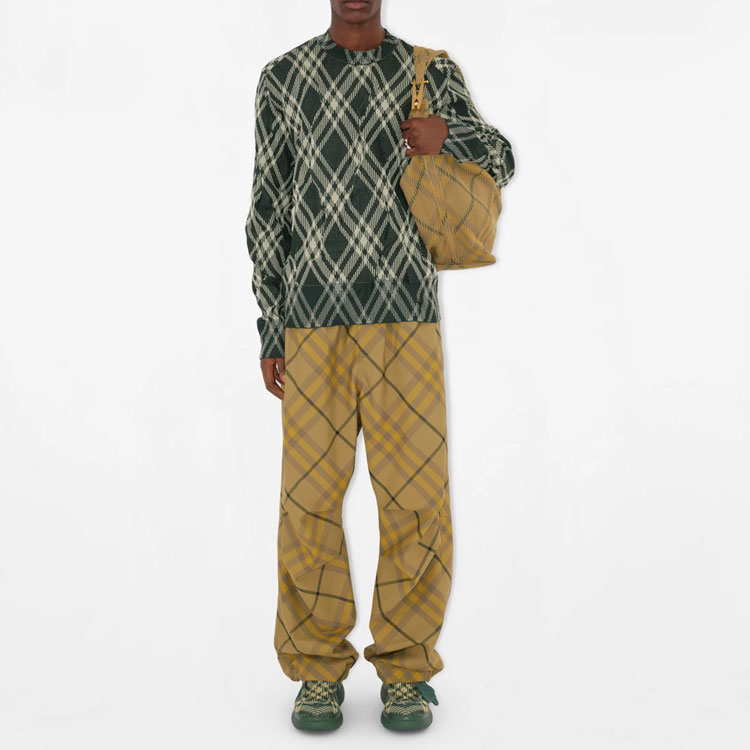 Burberry  Striped Print Knit Long-Sleeve Crewneck Sweater Multicolor. 80834631 圖 4