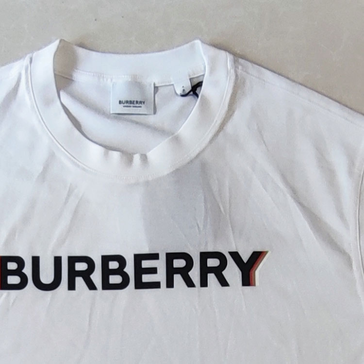 Burberry  White Letter Print Crewneck T-Shirt 80781201 圖 4