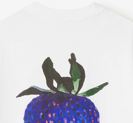 Burberry White Logo Strawberry Print Crewneck T-Shirt. 80891001 Sizing Burberry White Logo Strawberry Print Crewneck T-Shirt. 80891001