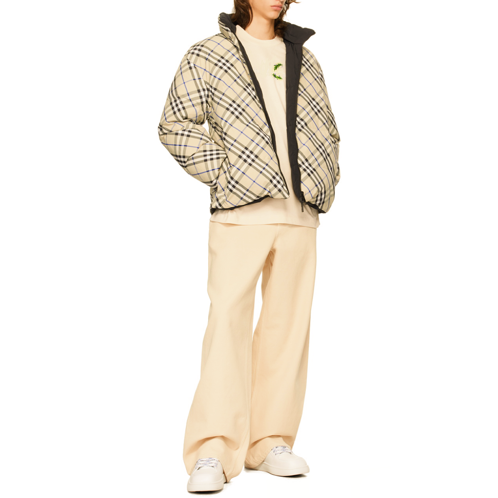 Burberry  Yellow Graphic Print Short Sleeve Crewneck T-Shirt 80978441 圖 5