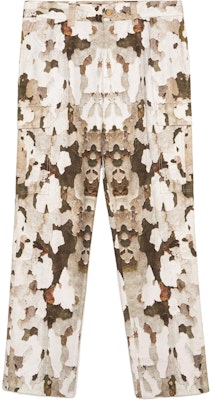 Burberry Seluar Kargo Corak Abstrak Lelaki Camo. 80427651 Buy Burberry Seluar Kargo Corak Abstrak Lelaki Camo. 80427651